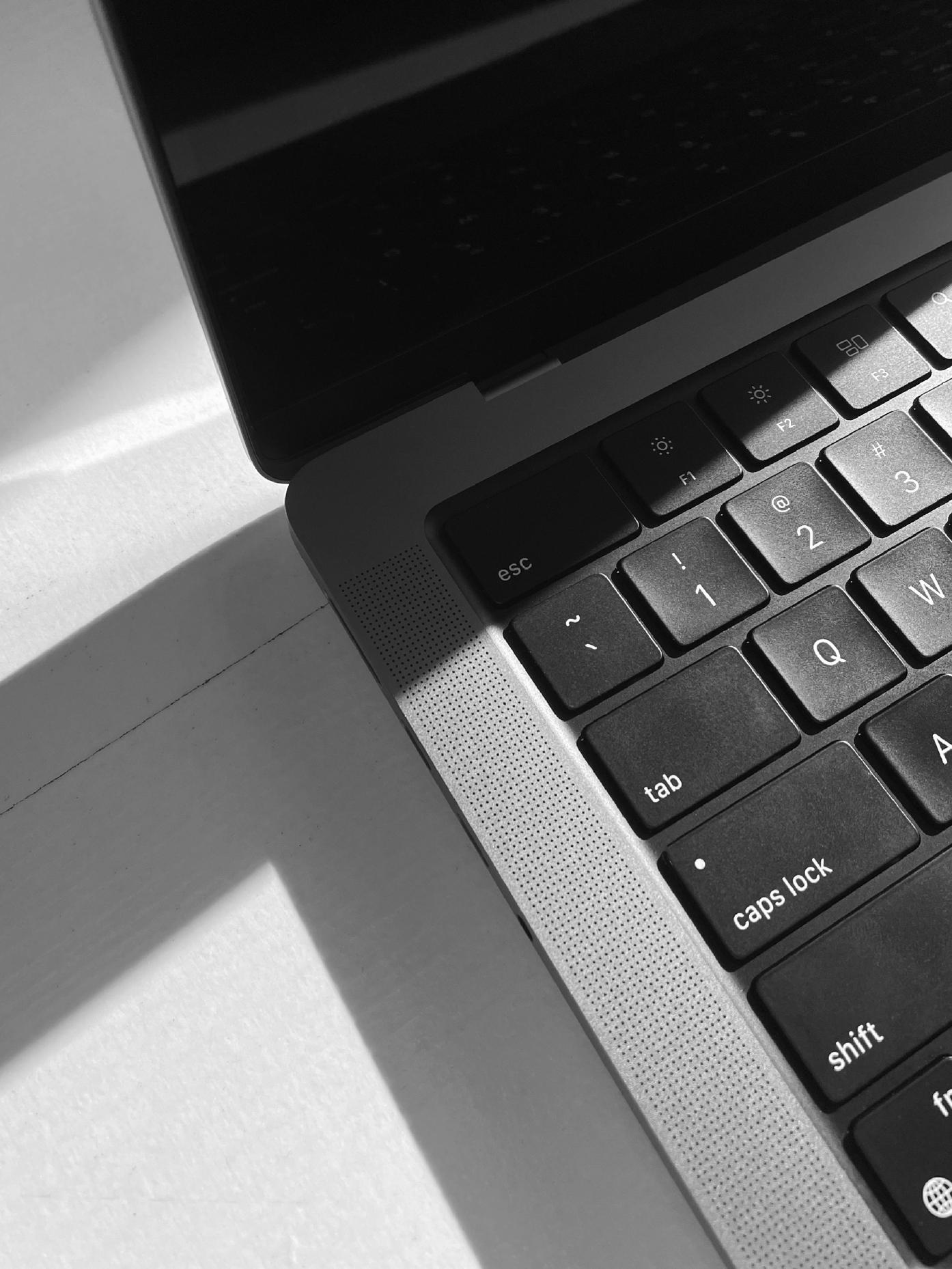 cómo bloquear el Mac con el teclado